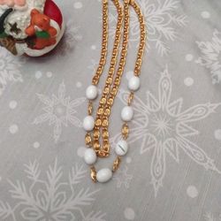 Vintage Necklace Gold Tone and White Beads 