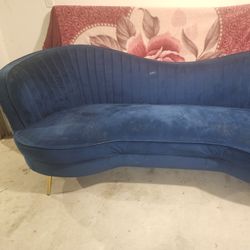 Sofa  Moderno , Azul Rey.  Grande $160 