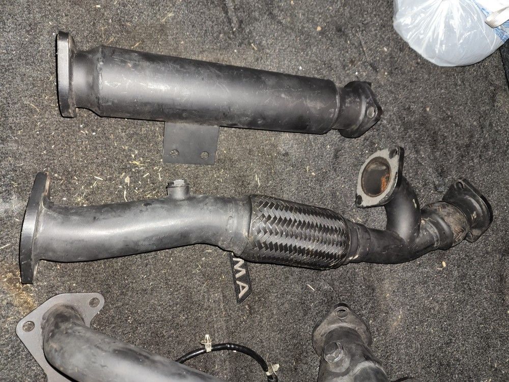2.7 Hyundai Exhaust