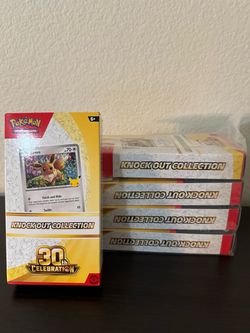 Pokemon 30th Celebration - Knock Out Collection