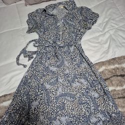 Woman's Dress