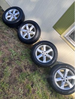 Nissan Marano wheels