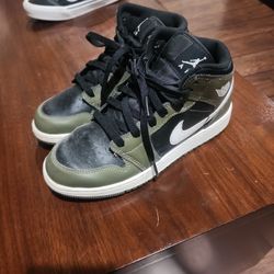 Jordan 1's 5.5y