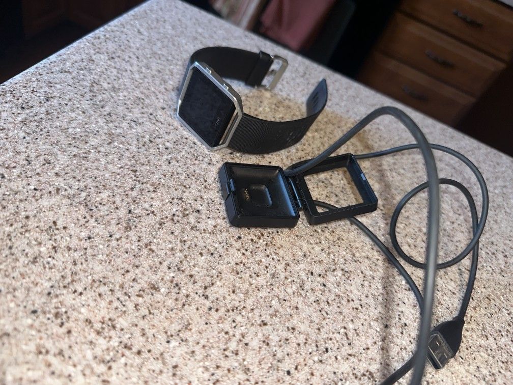 Fit Bit Blaze With Screen