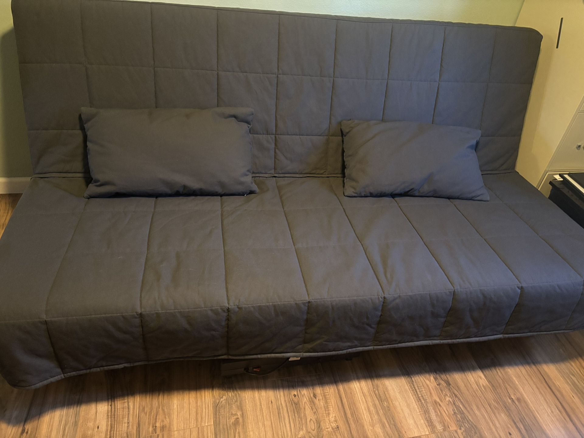 Black Sofa/Couch Futon Bed