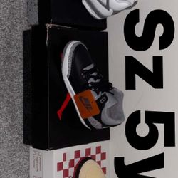 Jordan 3s & 4s 