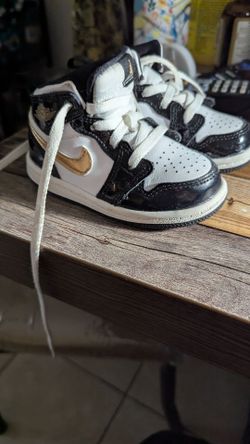 Griffin Jordan, size 6C