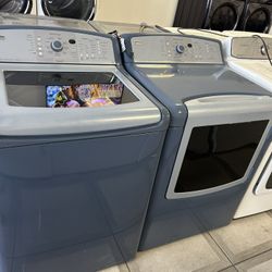 Kenmore Washer And Gas Set , Big Capacity 