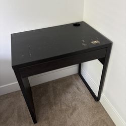 Room Desk 