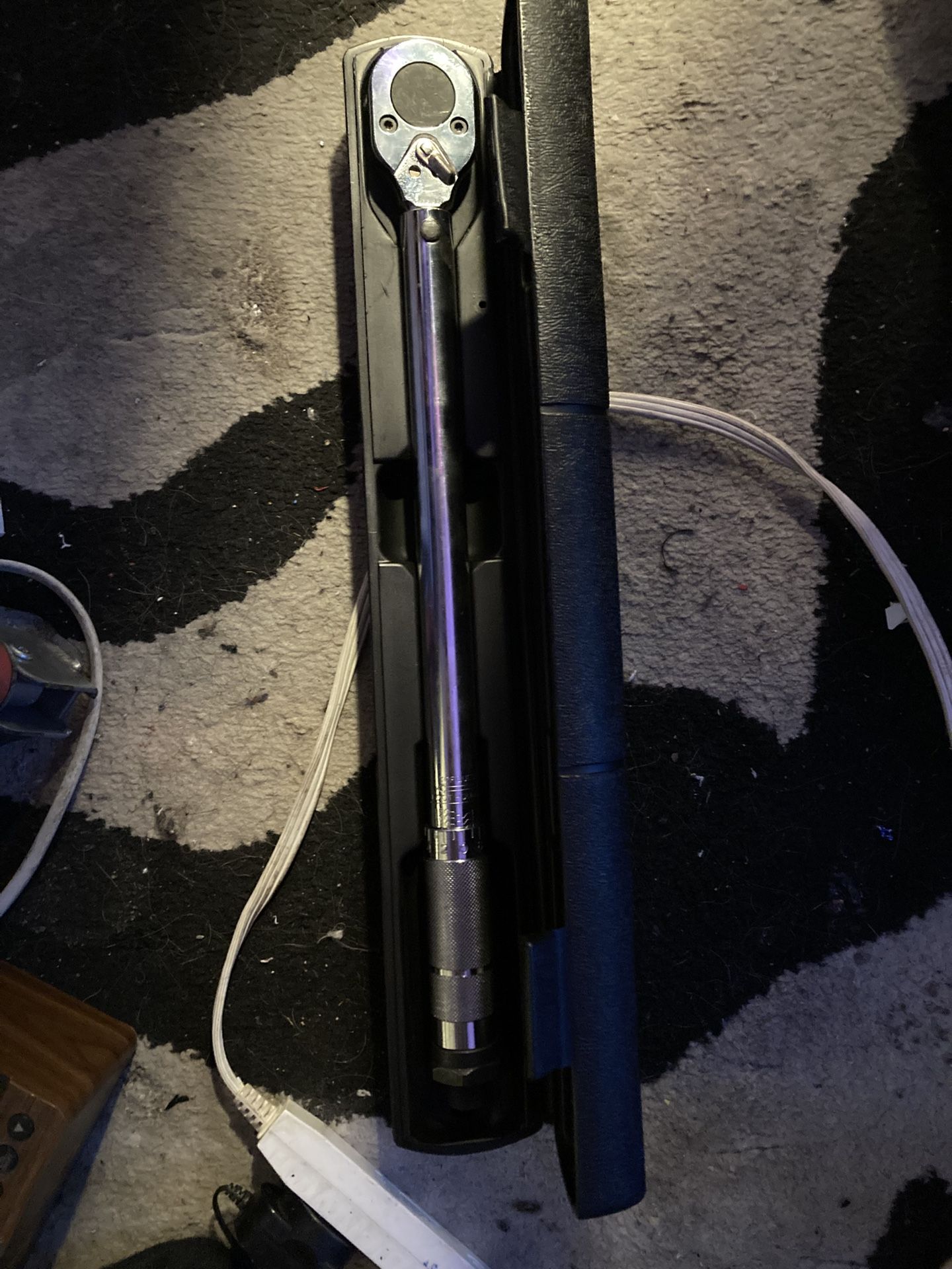 Torque Wrench Pittsburg Reversible 1/2" Drive