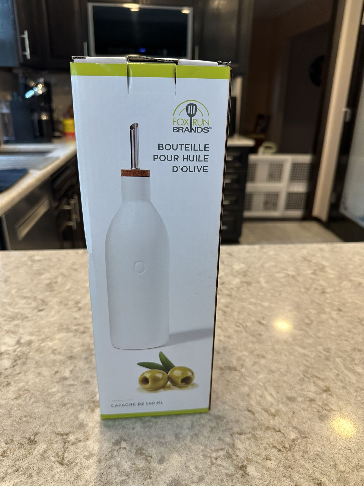 Fox Run White Ceramic Olive Oil Dispenser β 17oz Bottle with Spout & Cap