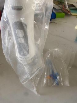 H20Floss White Portable Cordless Oral Irrigator
