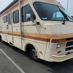 1988 Fleetwood Bounder Bounder 34