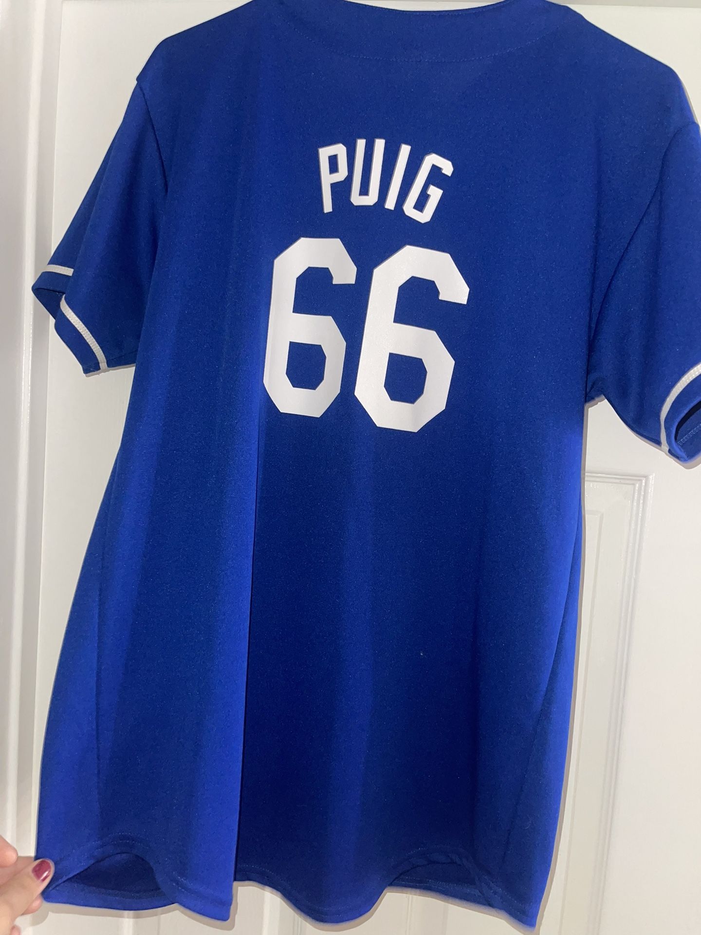 WOMENS DODGER JERSEY SIZE XL
