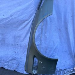 2016 Aston Martin Vantage Right Fender