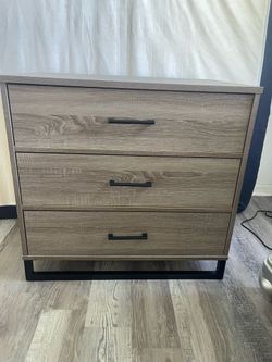 Mesa de noche gris