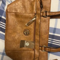 New With Tags Giani Bernini Pebbled Tooling Tote Perfect Condition 
