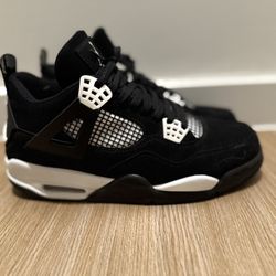 Jordan 4 Retro White Thunder