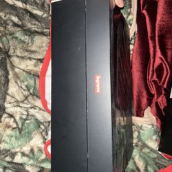 SUPREME AIR force 1s