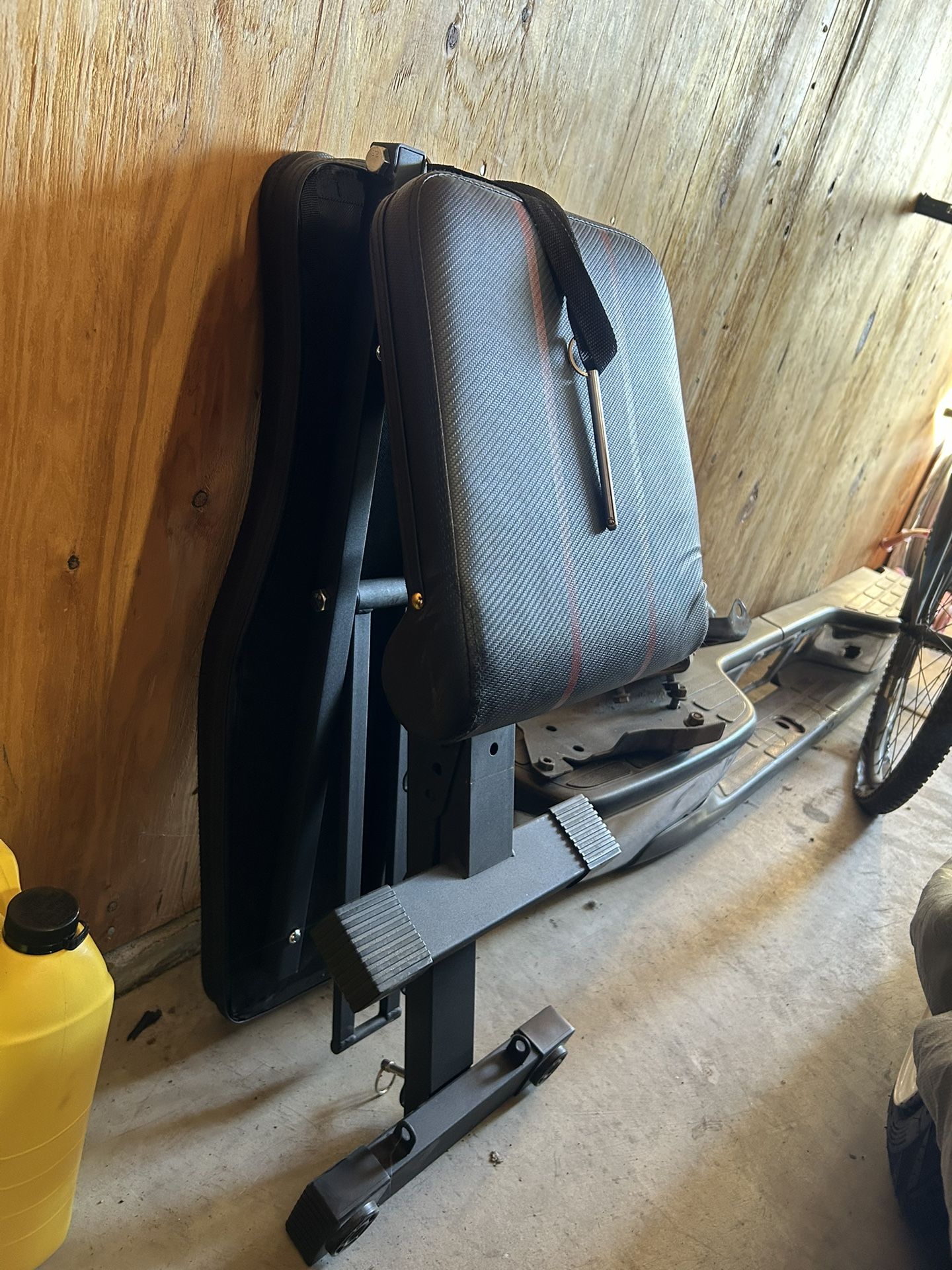 Weight Bench
