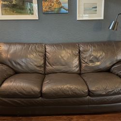 Natuzzi leather couch 