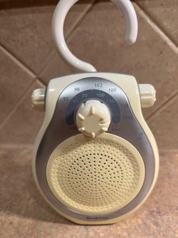 Vintage WORKING Brookstone AM/FM Shower Radio Water Resistant