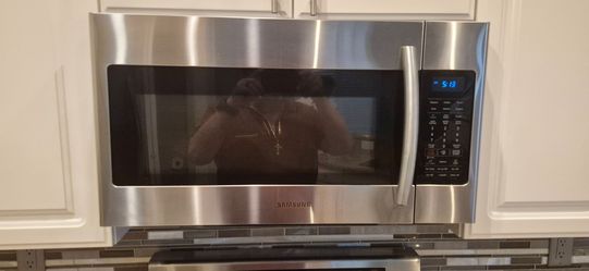 Stove and microwave