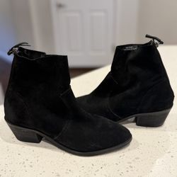 Rebels Black Suede Boots