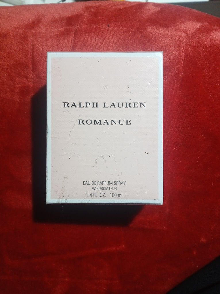 RALPH LAUREN ROMANCE perfume
