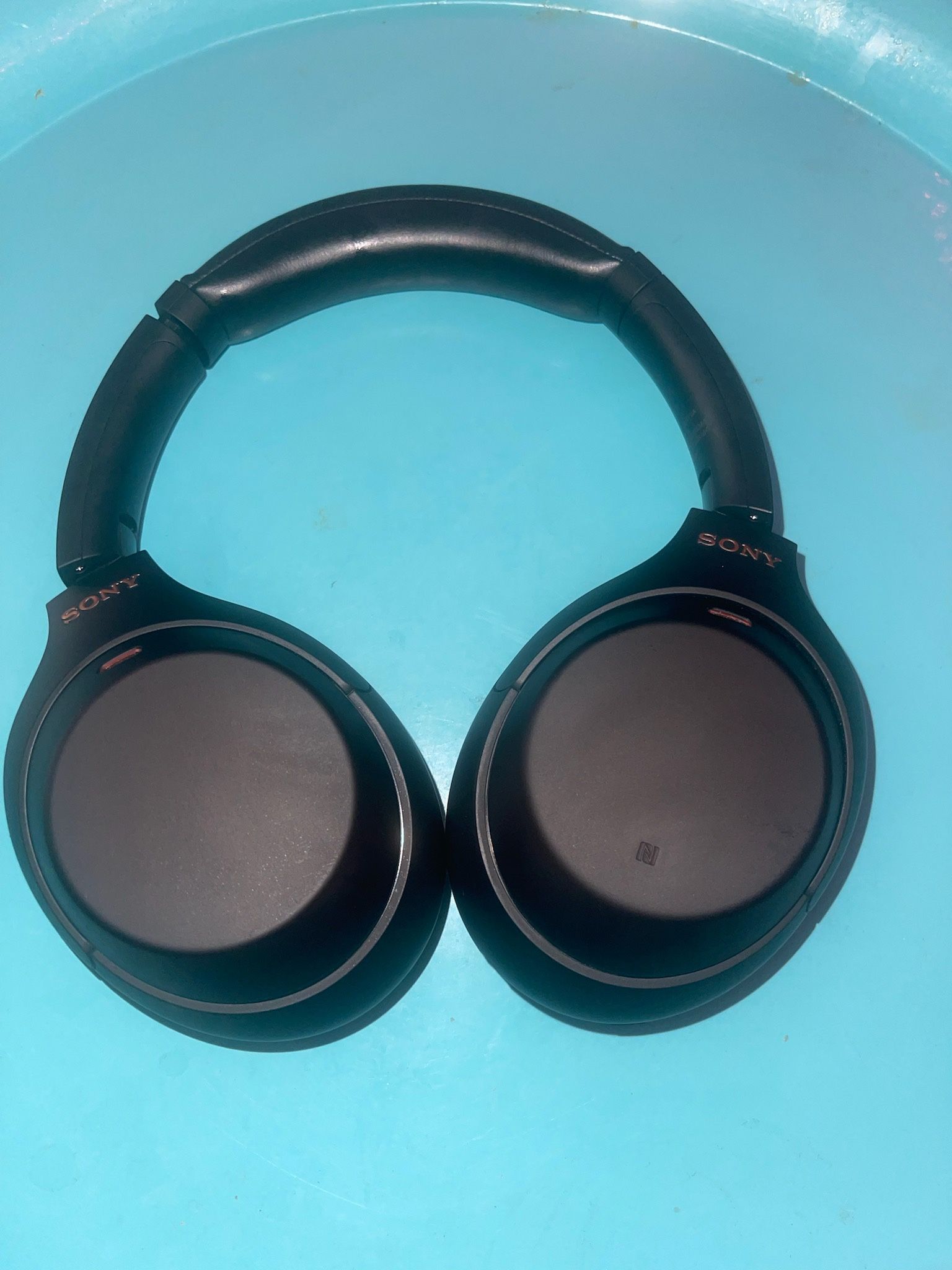 Sony WH-1000XM4 150 $    Nuevo