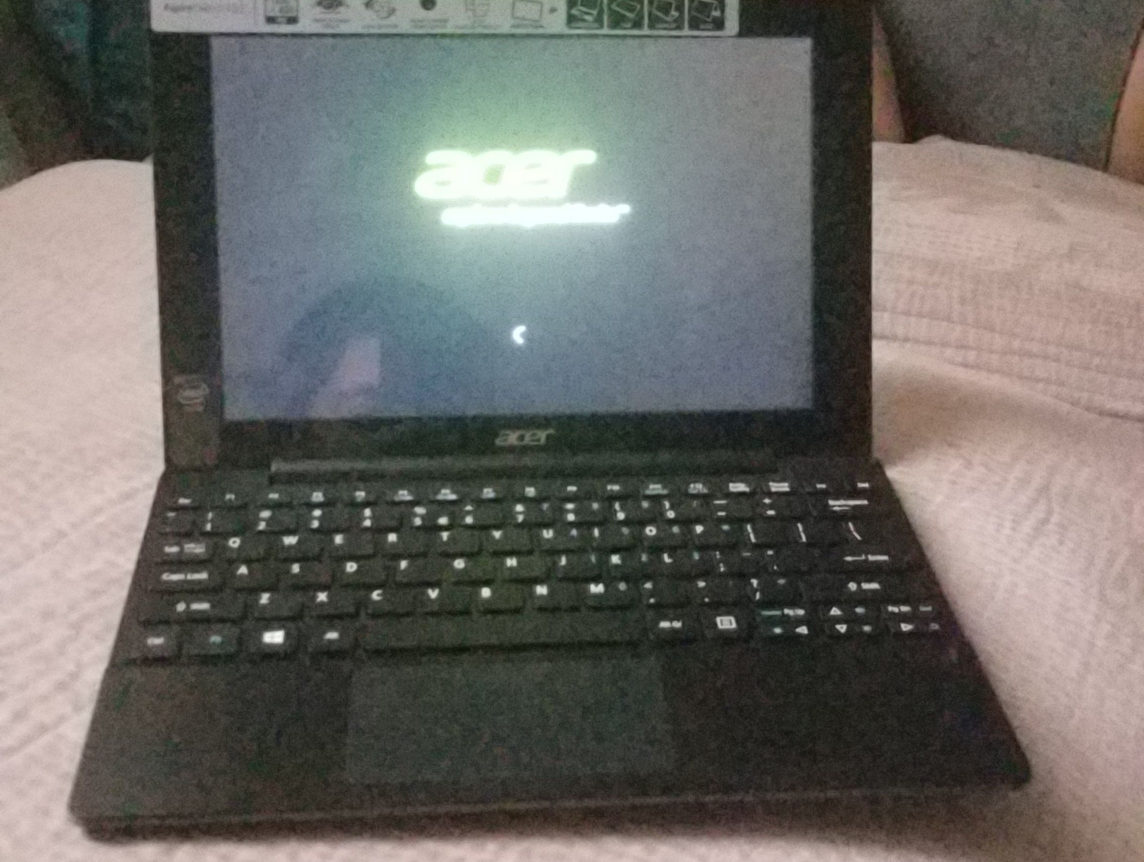 Lap top acer aspire switch 10 e