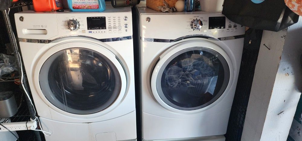 GE Washer And Gas Dryer