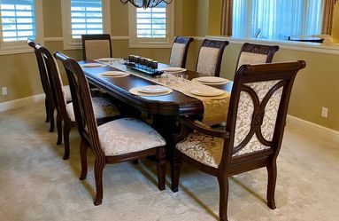 Dinning Table