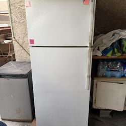 Ge Refrigerator