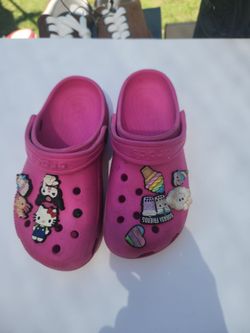Hot pink girls crocs