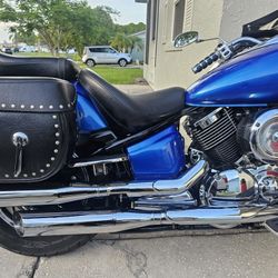 Yamaha V-Star 