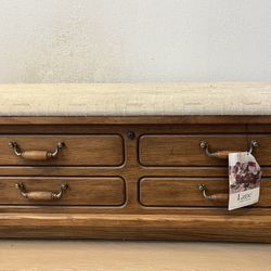 Lane Cushion Top Cedar Chest (Read Description)