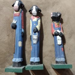 Midwest of Cannon falls farmer cow set of 3 figurines . Kitchen Decor. Farmhouse 