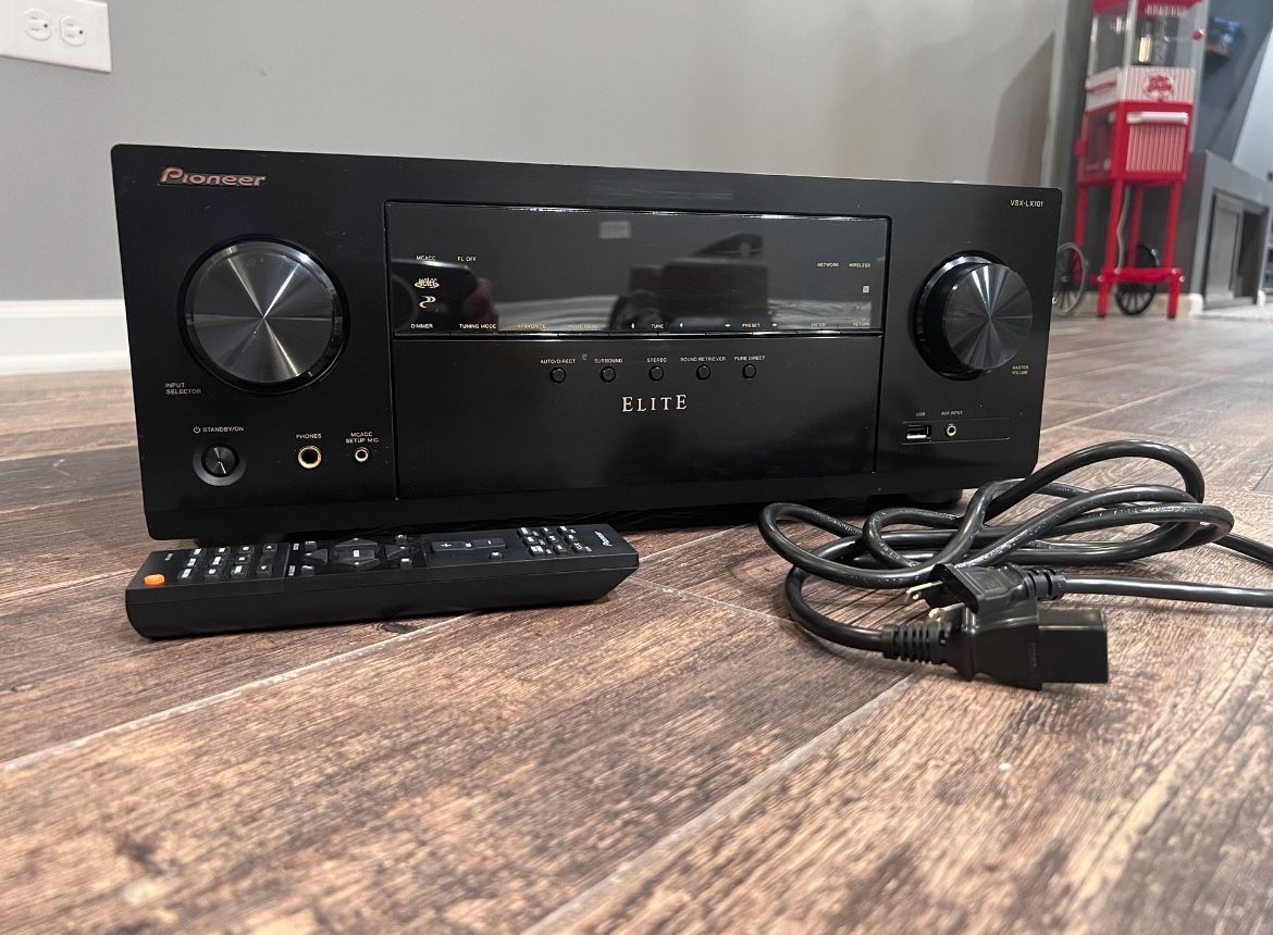 Pioneer ELITE AV Receiver - VSX-LX101
