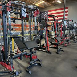 Home Gym – Squat Rack – Power Rack – Smith Machine – Rubber Flooring – All In One