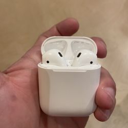 Air Pods 1st Generation 