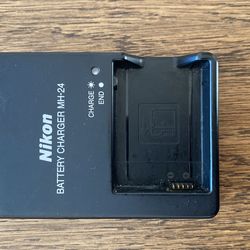Nikon Battery charger MH-24. Good For D3200