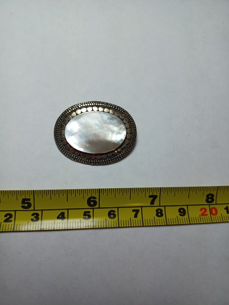 Vintage 925 Sterling And Mother Of Pearl Brooch