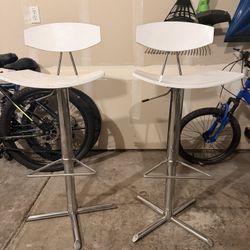 Bar Stools - Free