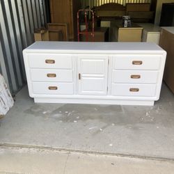 White 9 Drawer Dresser