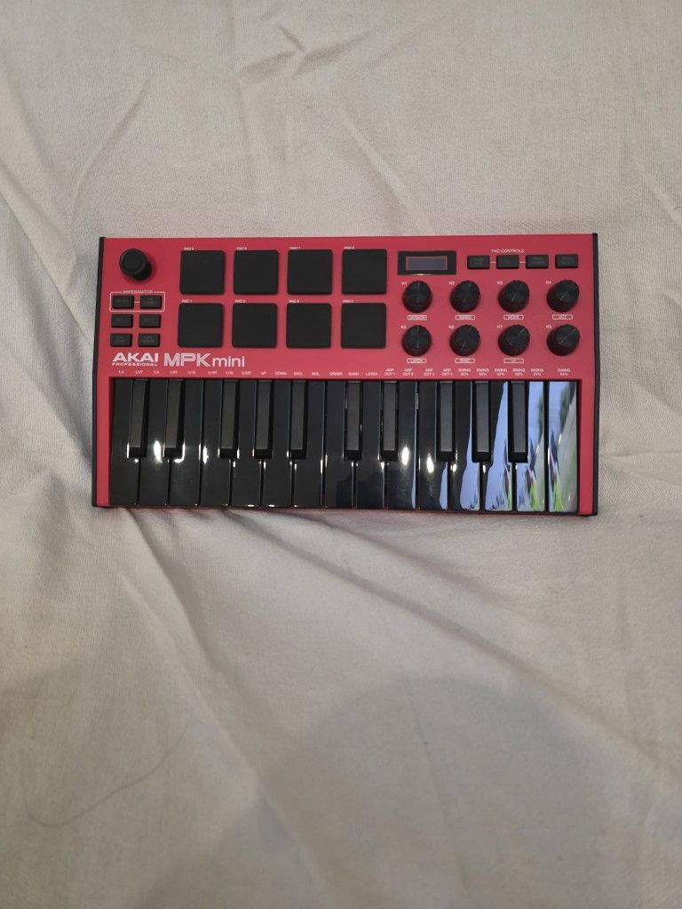 Akai MPK Mini