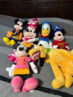 Disney plush lot
