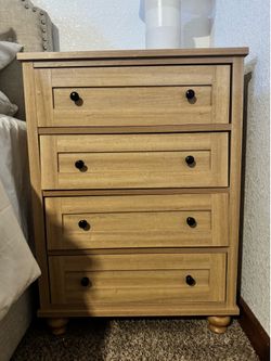 2 Night Stands