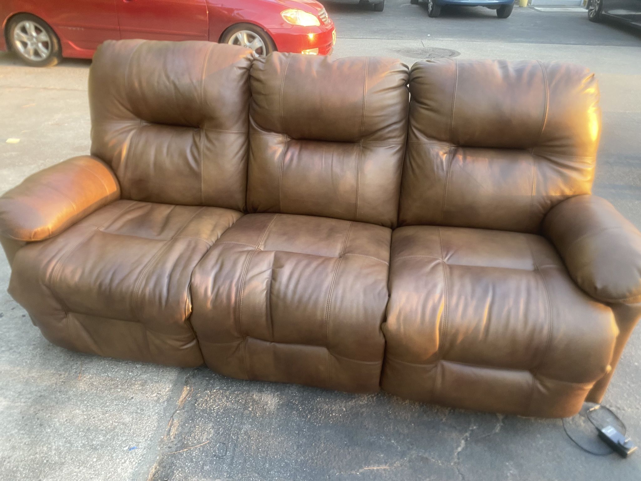 Zaynah Leather Sofa Powered
