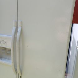 Nice Side X Side Refrigerator 3 Months Warranty 